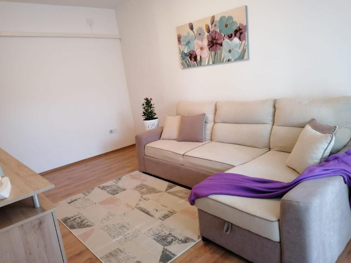 Apartments Nana Биоград-на-Мору Экстерьер фото