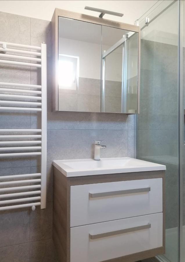 Apartments Nana Биоград-на-Мору Экстерьер фото