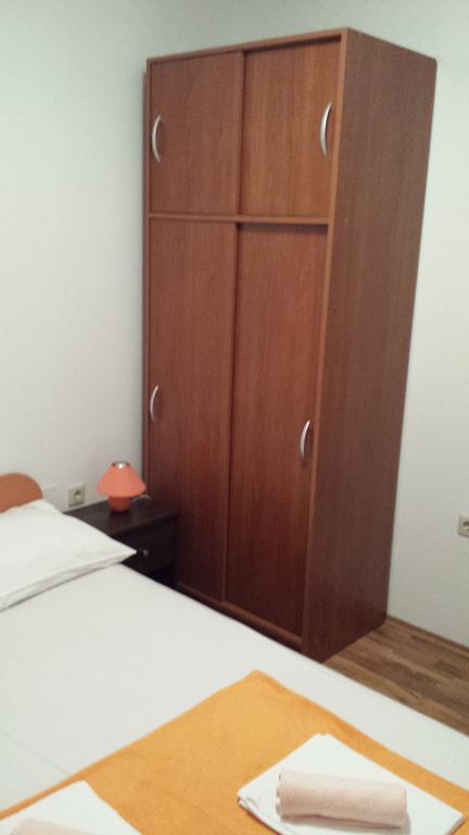 Apartments Nana Биоград-на-Мору Экстерьер фото